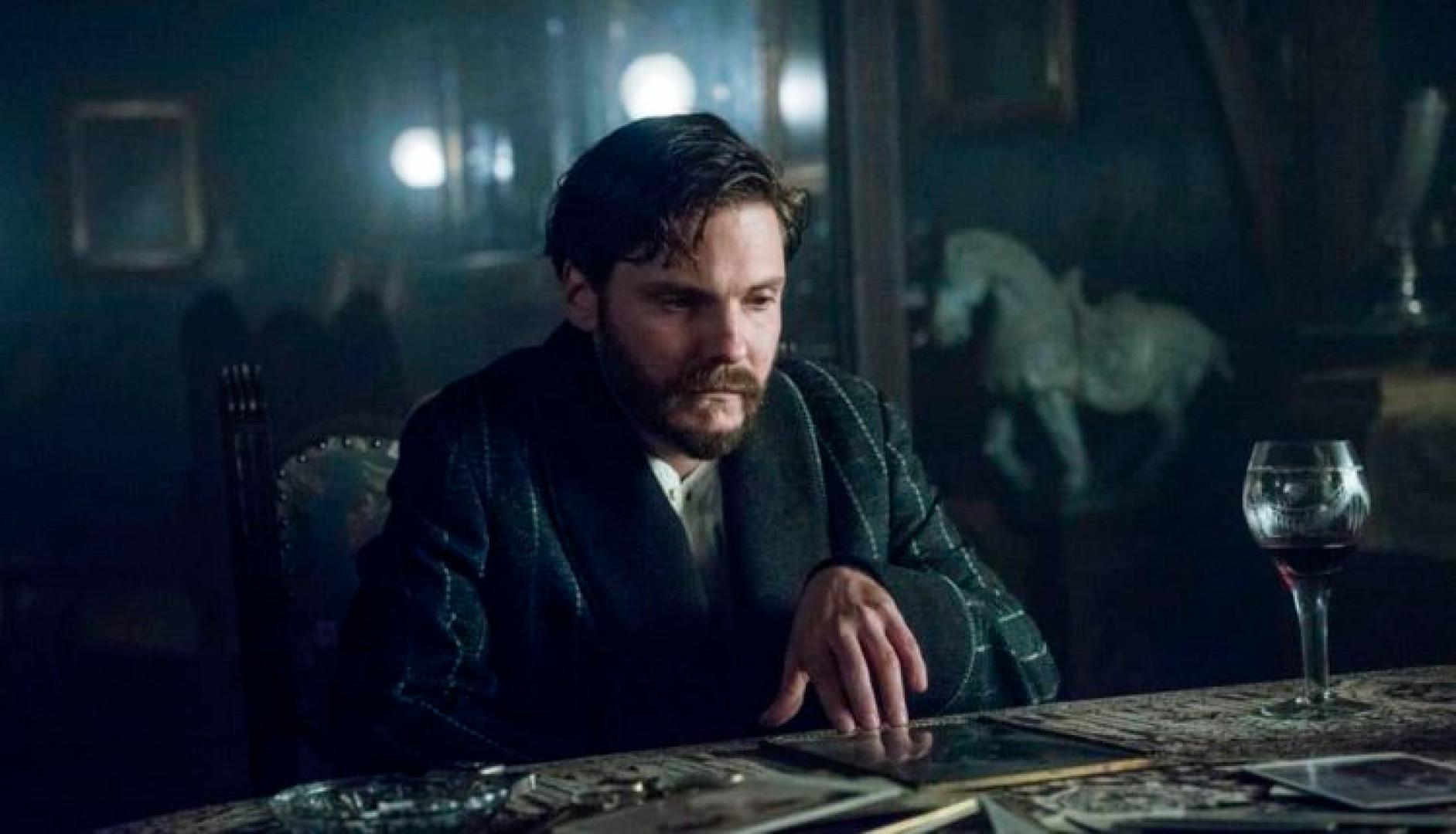 the_alienist1x10_1_kep