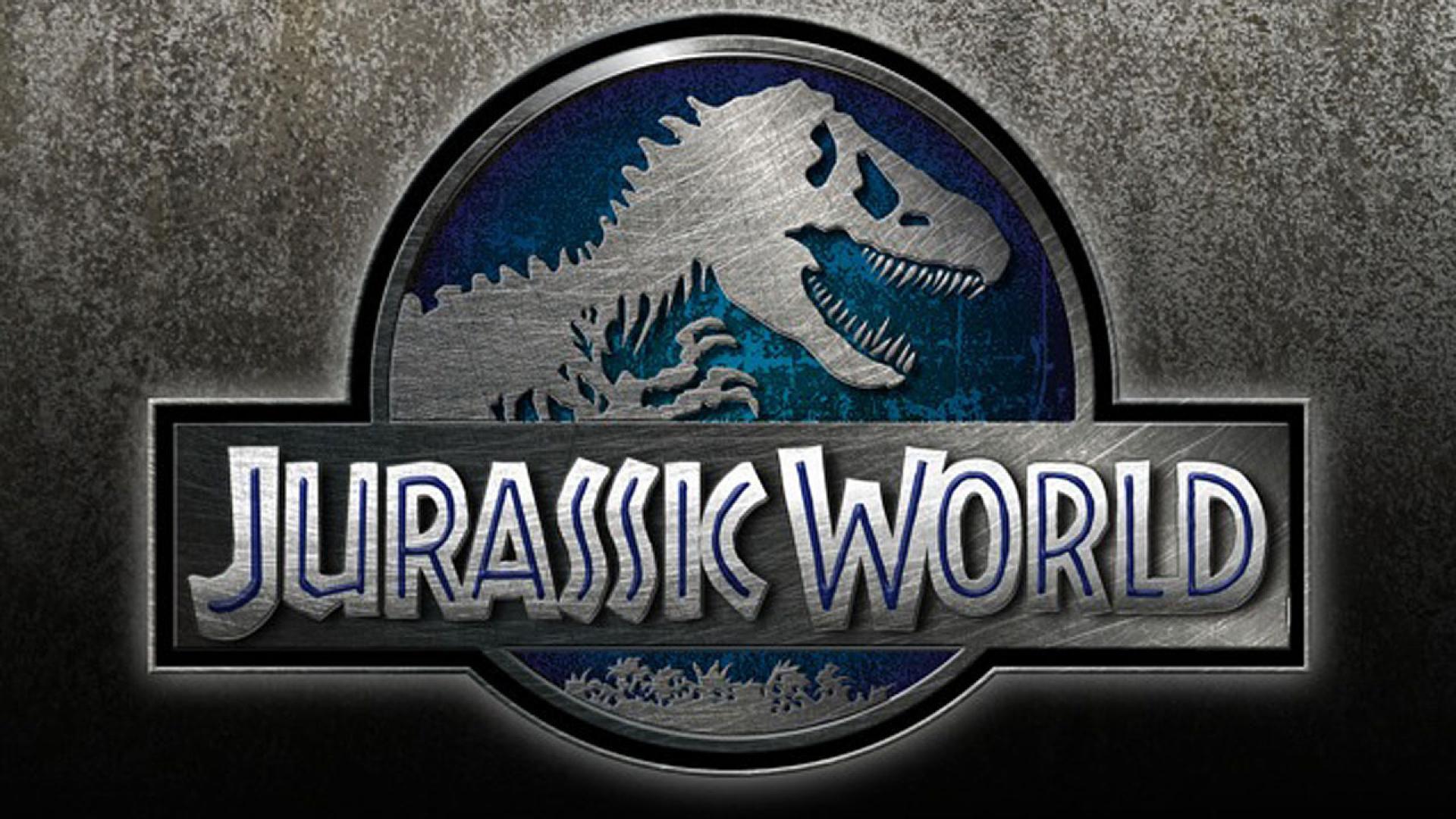 Jurassic World - poszterek és új előzetes