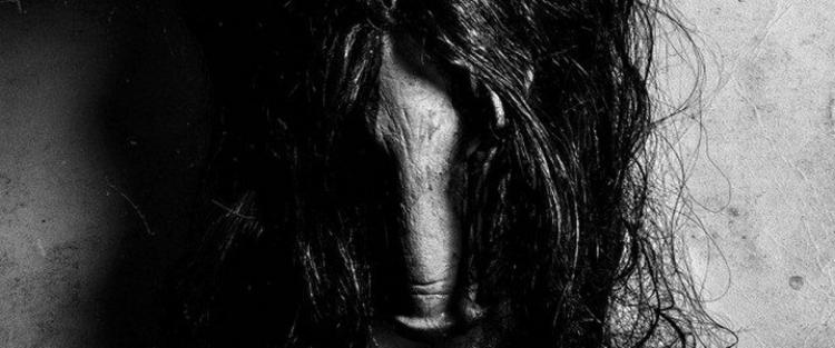 Horrorhíradó - Érkezik